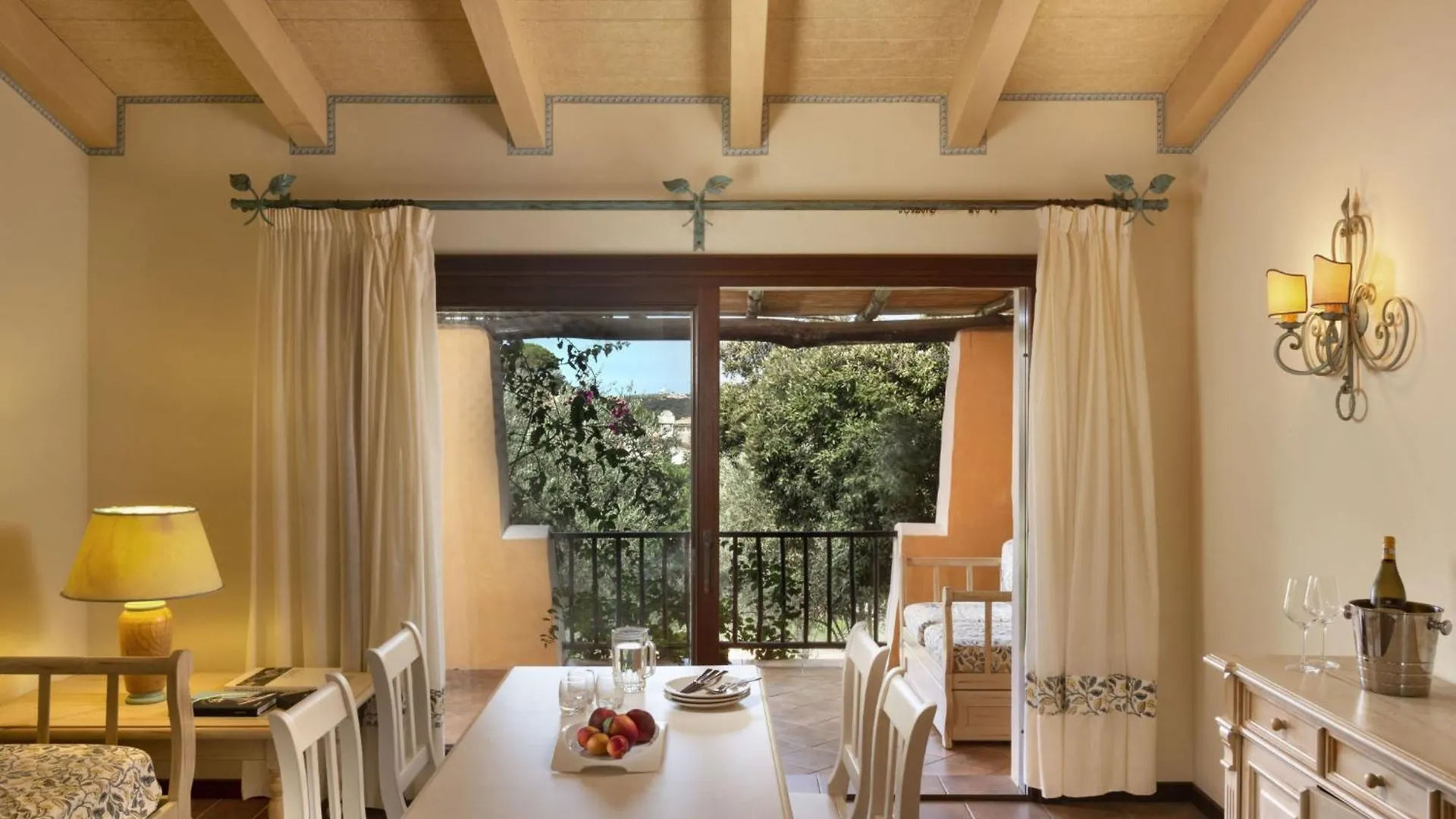 Apartment Il Giardino Degli Oleandri-2 By Interhome ليسيا دي فاكا 0*,