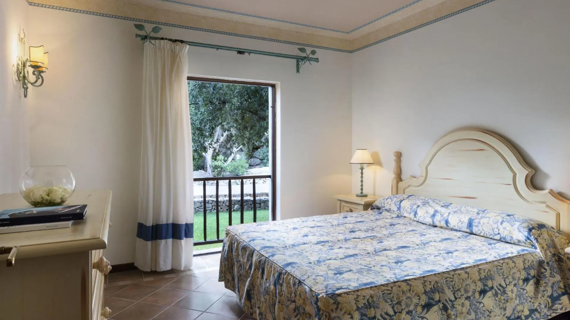 Apartment Il Giardino Degli Oleandri-2 By Interhome 利斯西亚迪维卡